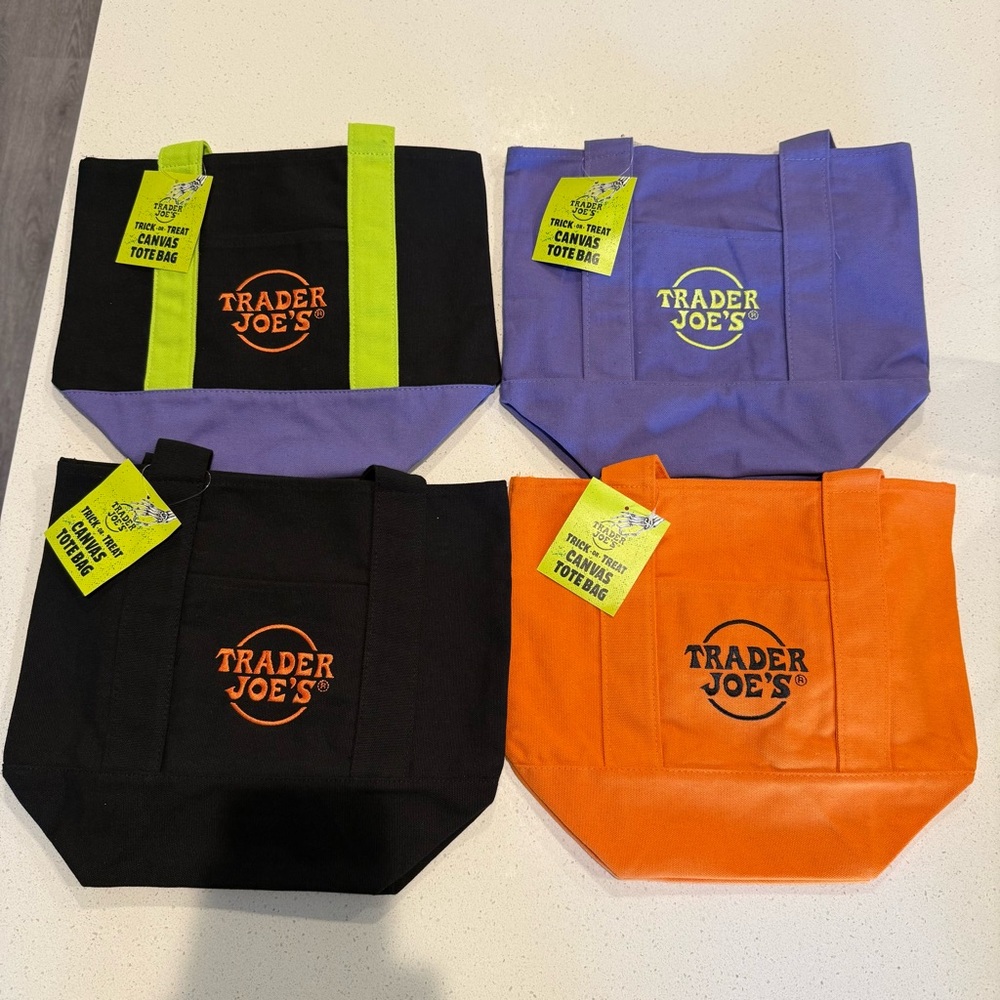 Trader Joe’s Mini Halloween Canvas Tote Bag - New With Tags (INDIVIDUALS)